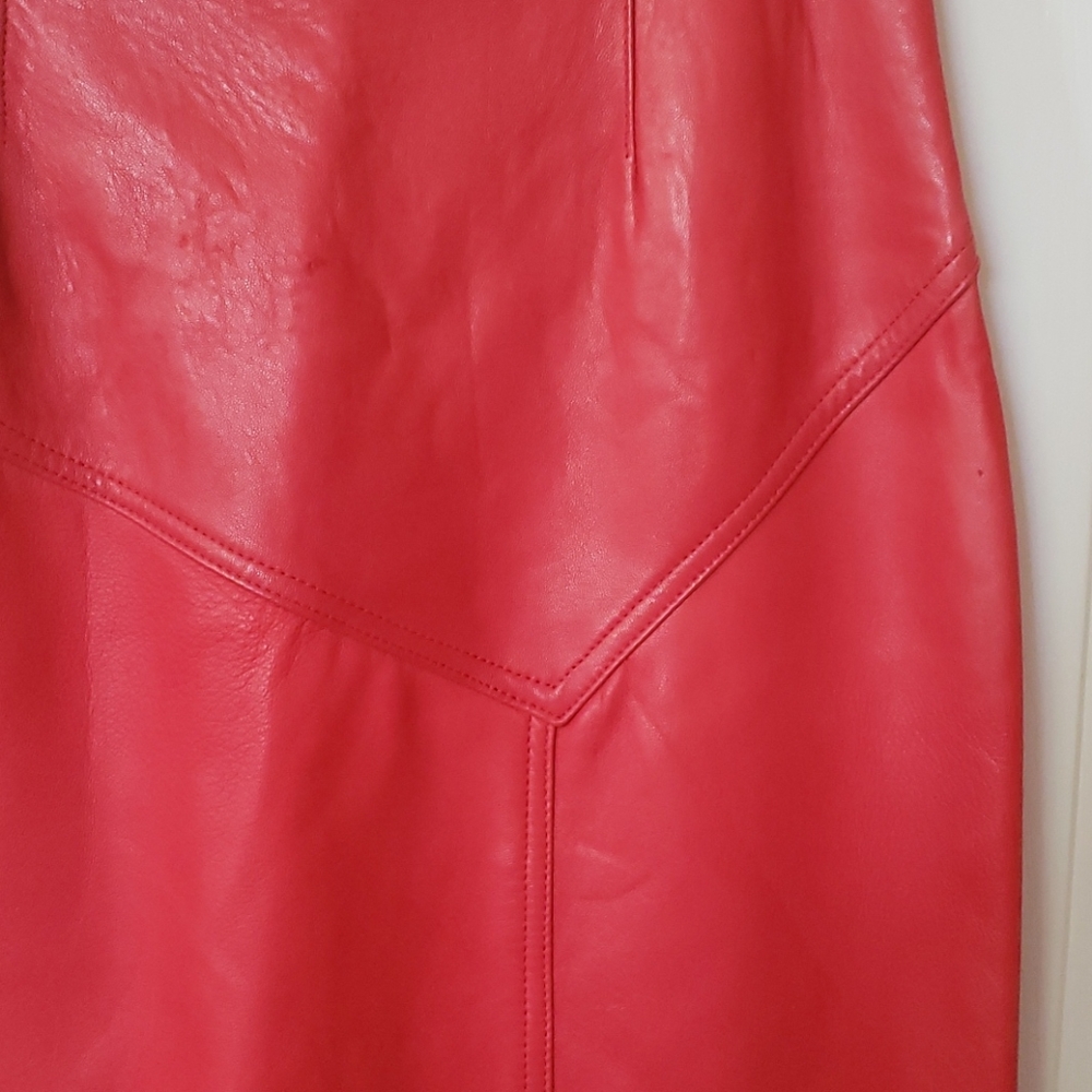 Vintage 80s Lanna Red Leather Pencil Skirt High Waisted Asymmetric Size 10 Small - Picture 6 of 14